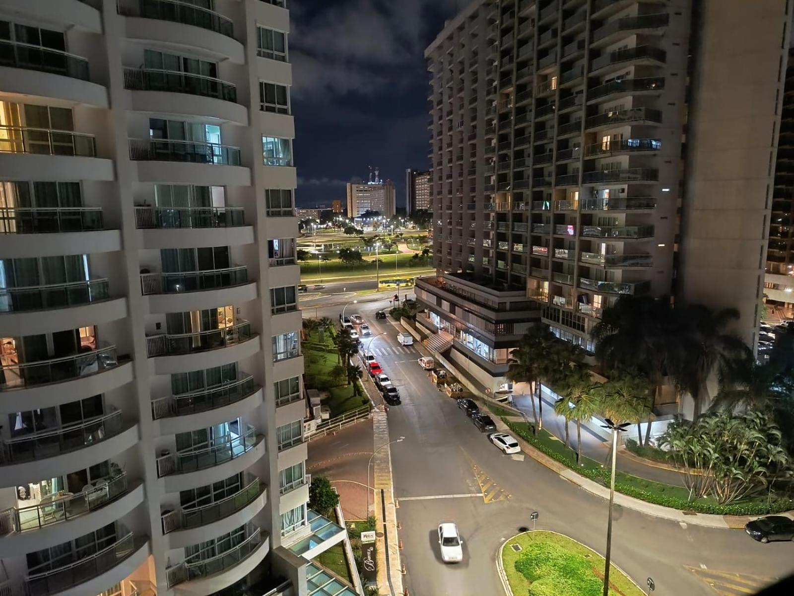 Hotel Grand Mercure Flat Particular Com Varanda, Garagem E Wi-Fi Brasilia Esterno foto