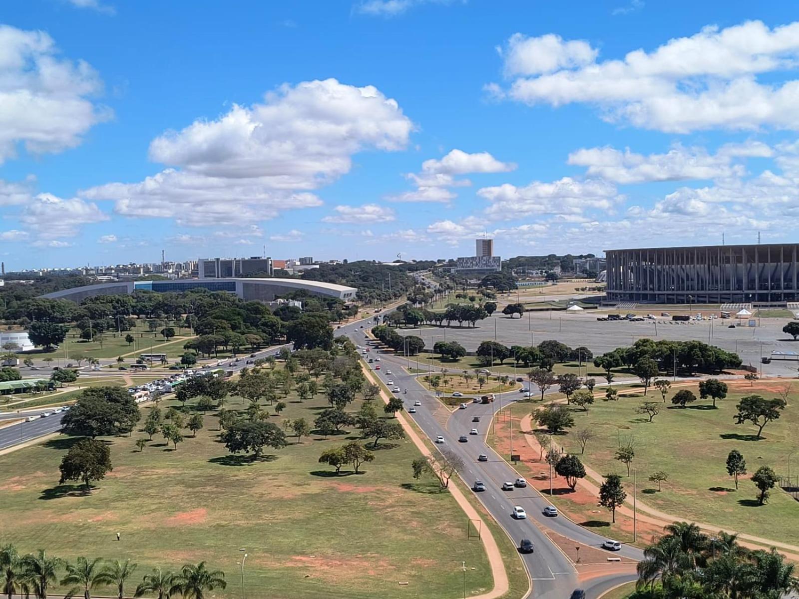 Hotel Grand Mercure Flat Particular Com Varanda, Garagem E Wi-Fi Brasilia Esterno foto